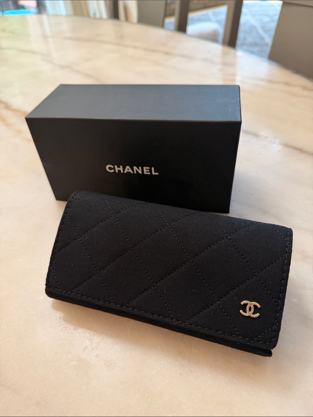 CHANEL Black Sunglasses with Silver CC Accent - Picture 5 of 6